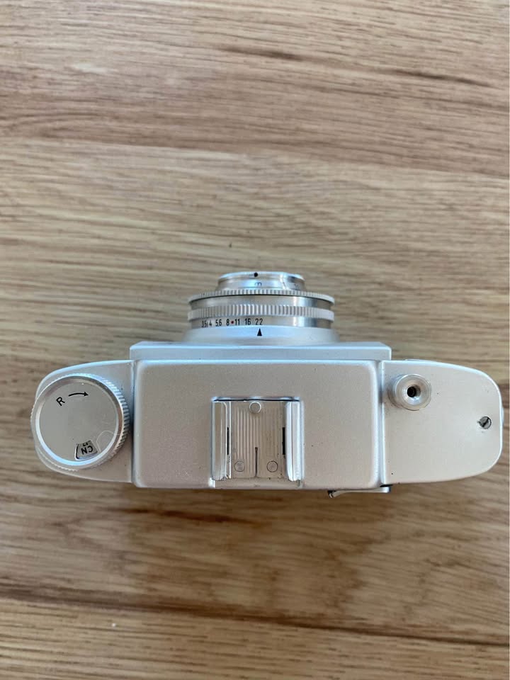 Appareil photo argentique Agfa Silette Vario avec objectif Agfa Color Agnar 45mm F3.5