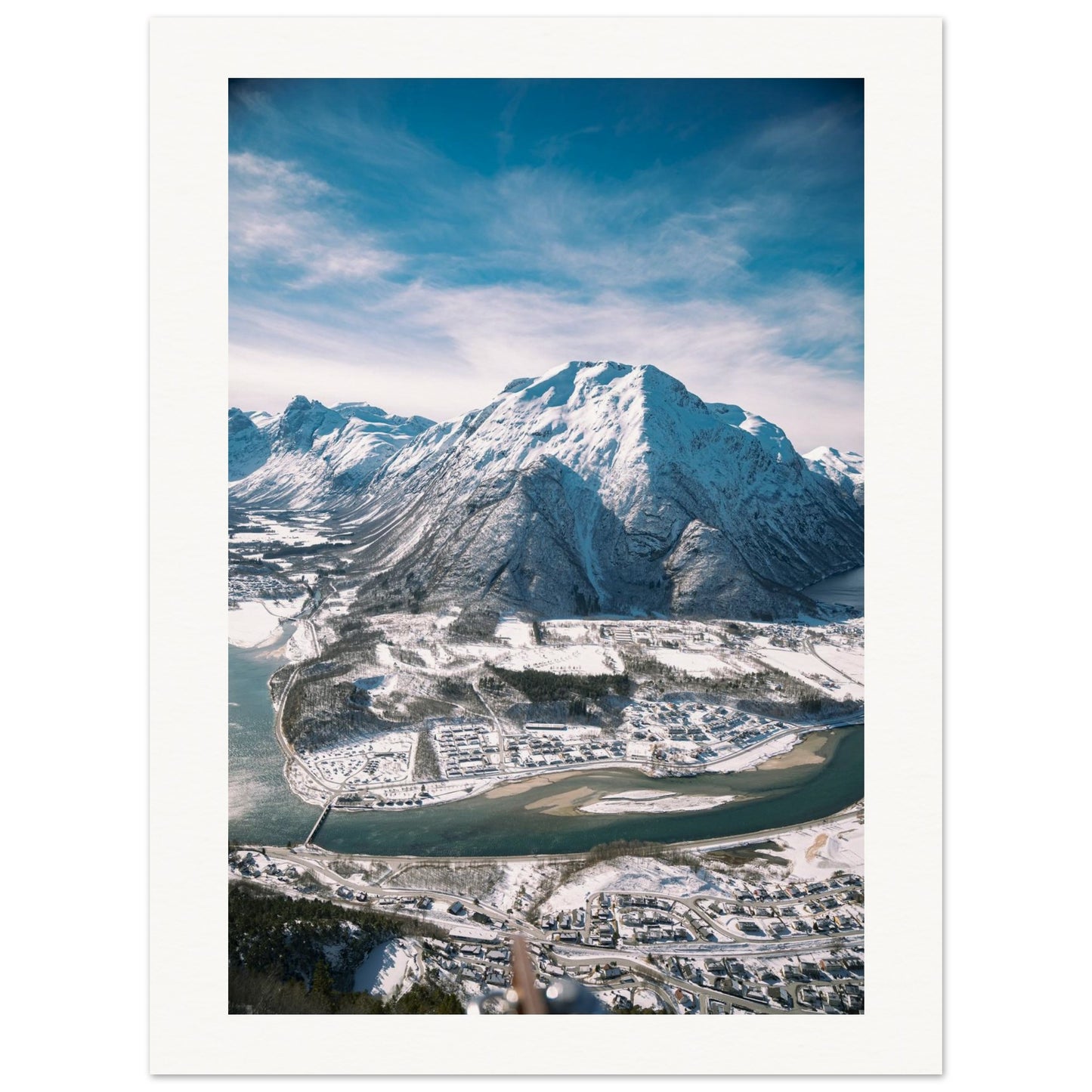 abcbdb03-32ce-446f-b947-3ef0c06aa8fc